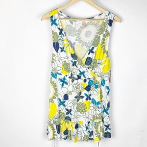 Me & Ko Top Women's Size Large White multicolored